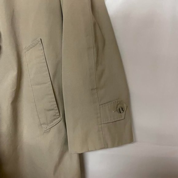 Permanent Press Trench Coat Beige men Size 38 Short No Ironing Necessary - Picture 6 of 12